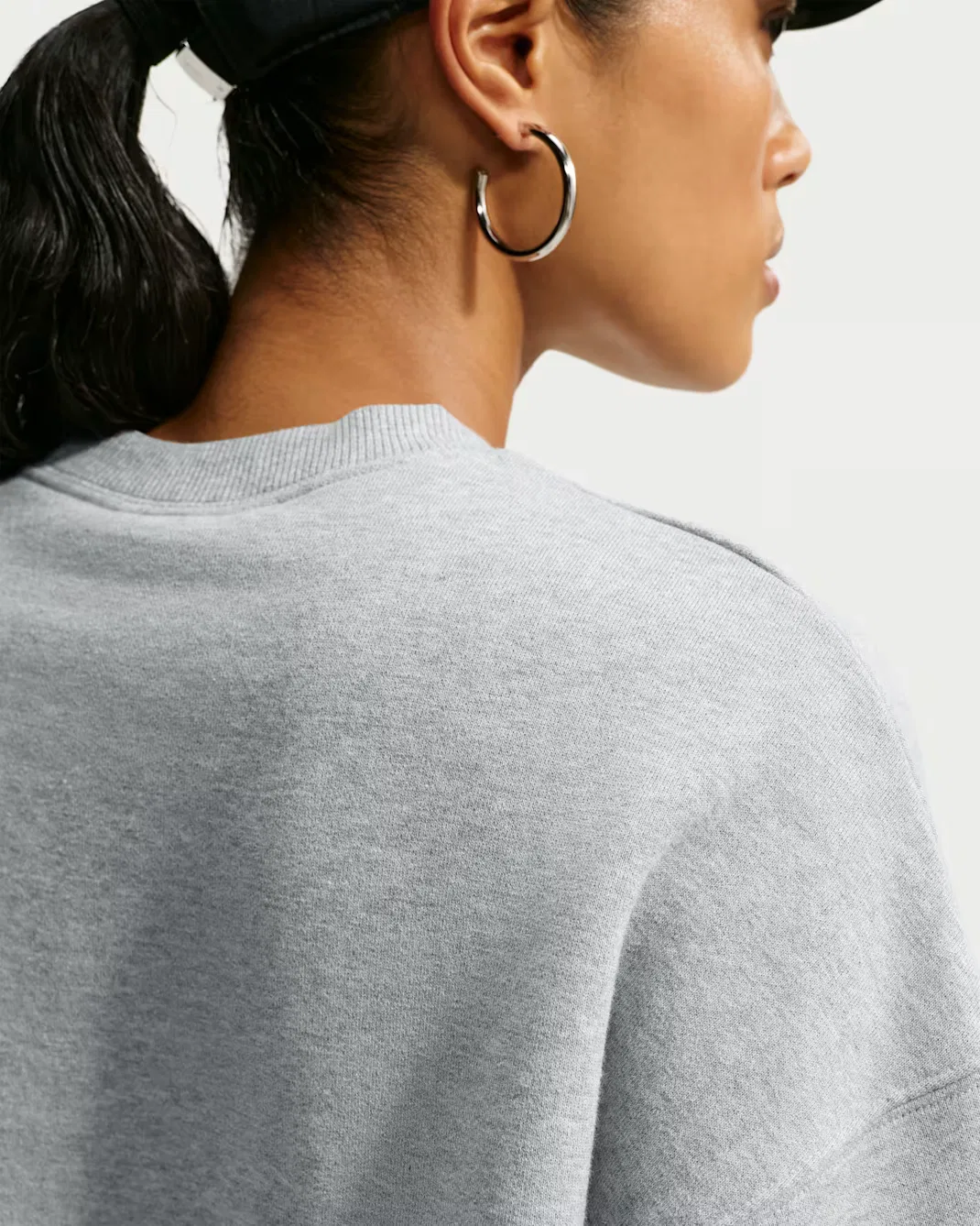 Женская футболка оверсайз с рельефным рисунком Nike Studio Fleece Medium Weight "Graphic Pack", Dark Grey Heather/Dark Grey Heather — фото 2