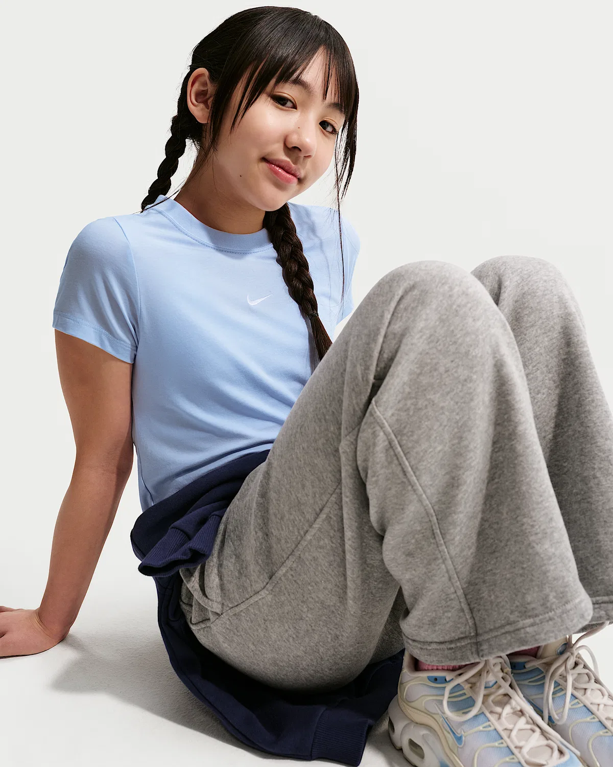 Детская (для девочек) укороченная футболка Nike Sportswear, Hydrogen Blue — фото 3