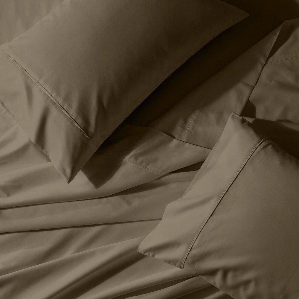 

Очень глубокие карманы (22 простыни Solid 650 Easy Care) Egyptian Linens, цвет Taupe