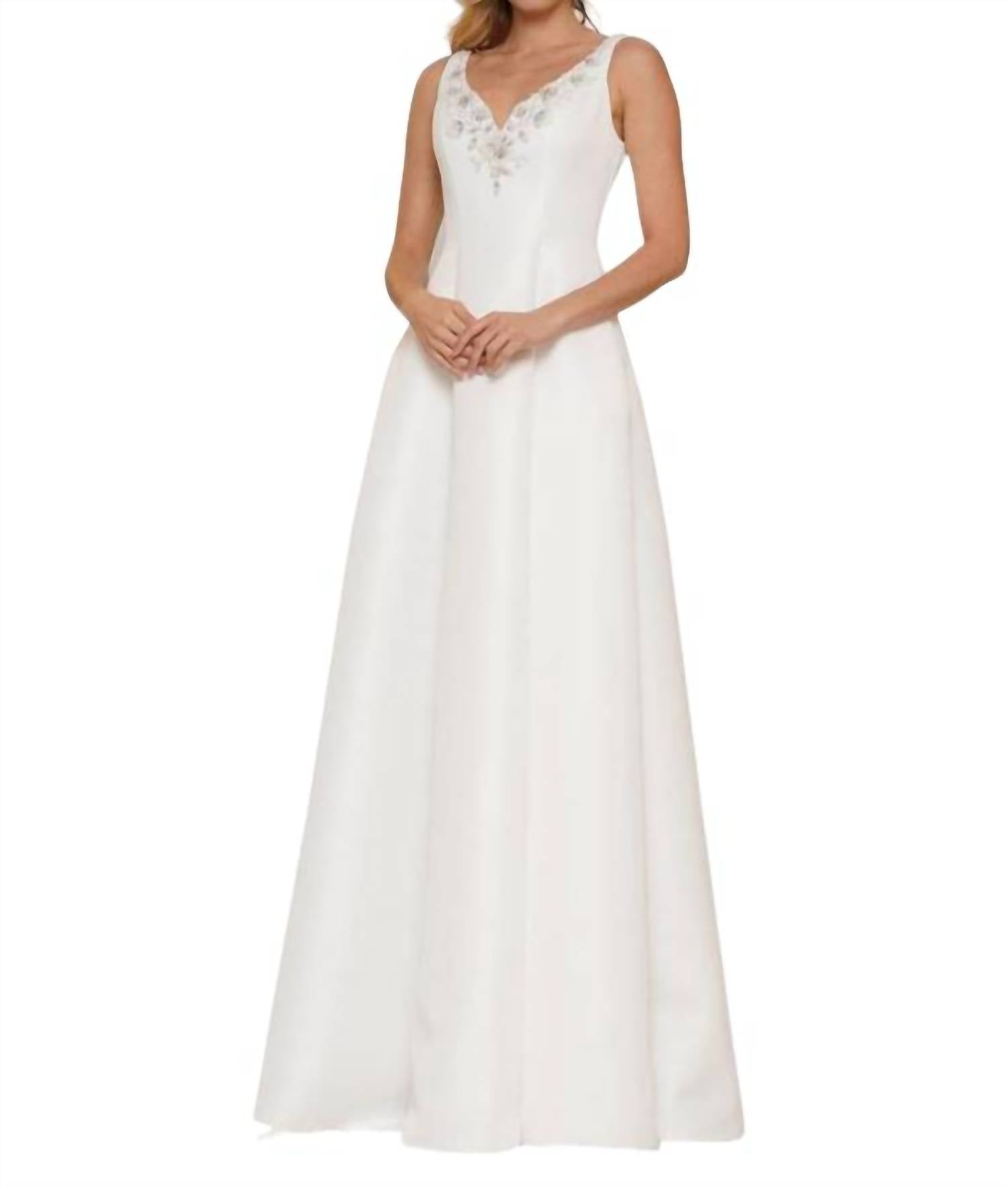 

Платье для матери невесты цвета Off White Marsoni by Colors
