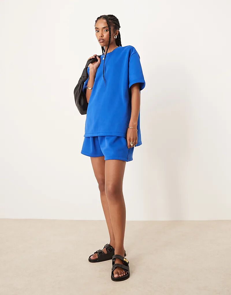 

Футболка с короткими рукавами от ASOS DESIGN синего цвета