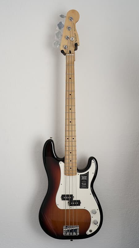 

Fender Player Precision Bass - 3 цвета Sunburst 0149802500