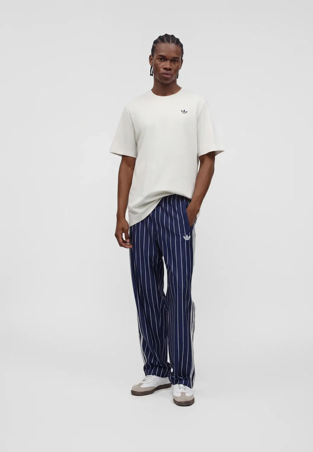 Футболка с камуфляжным логотипом для скейтбординга - футболка с принтом Adidas Originals, Orbit Grey — фото 2