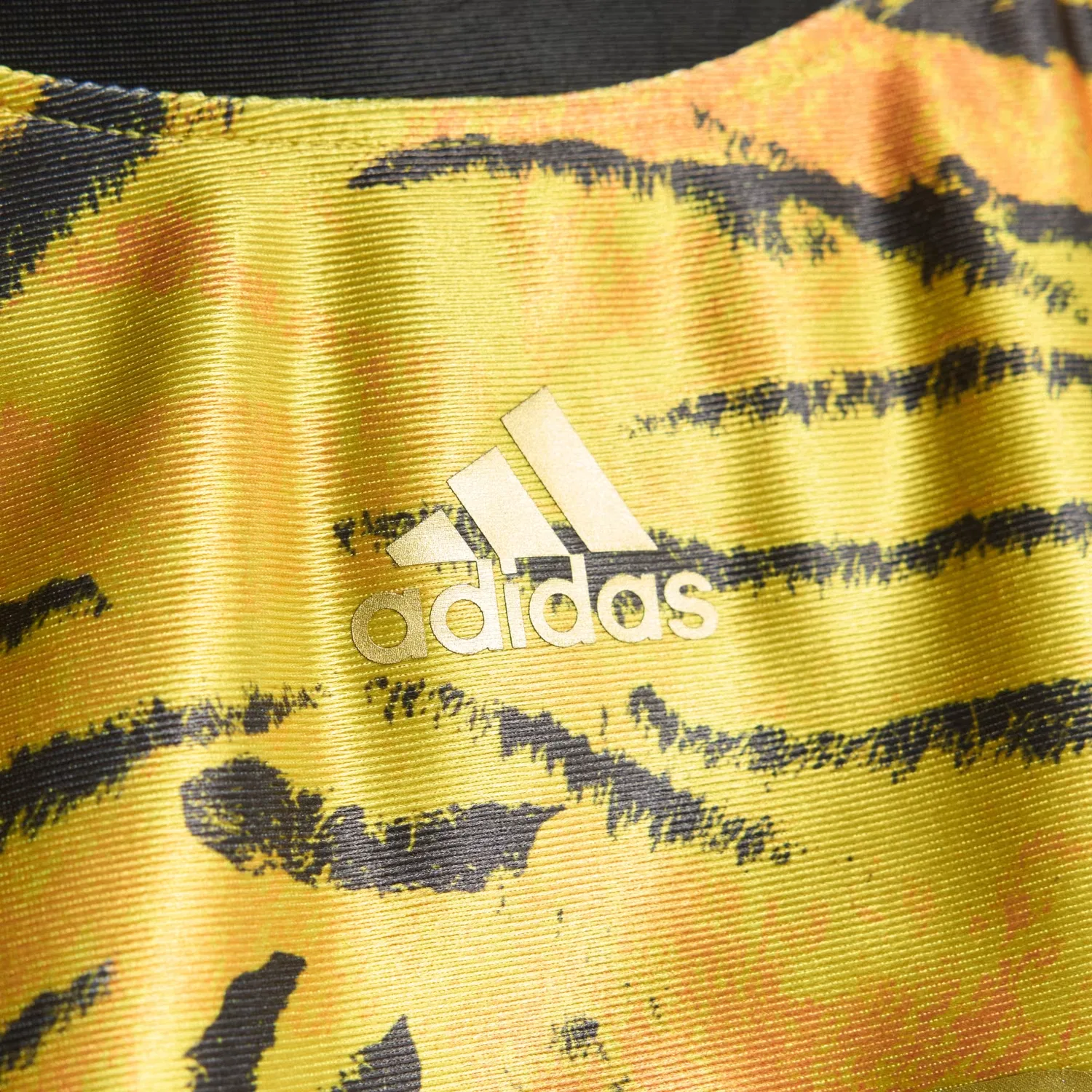 Женская футболка с прозрачными вставками из сетки F50 AOP Adidas Originals, мультиколор/черный — фото 3