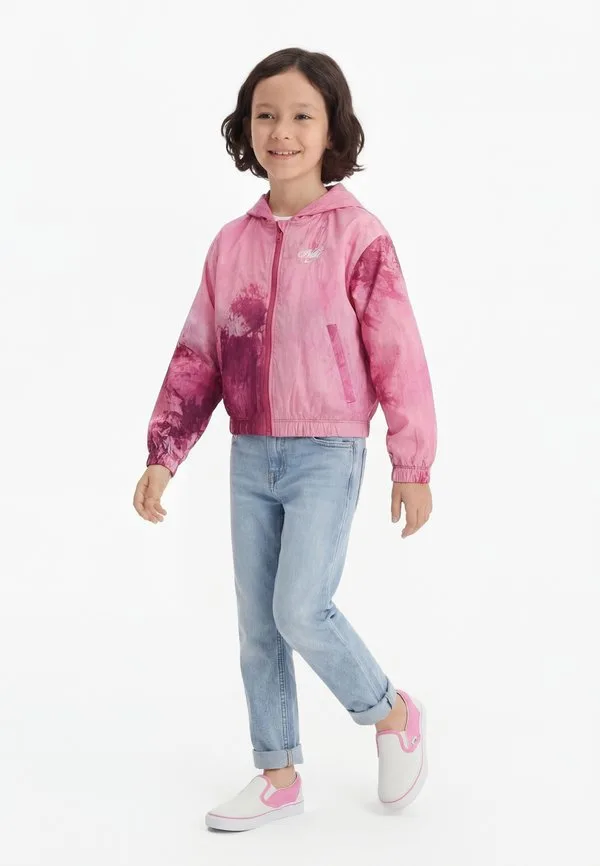 Тренировочная куртка для активного отдыха Nike Sportswear, Peony/Sweet Beet