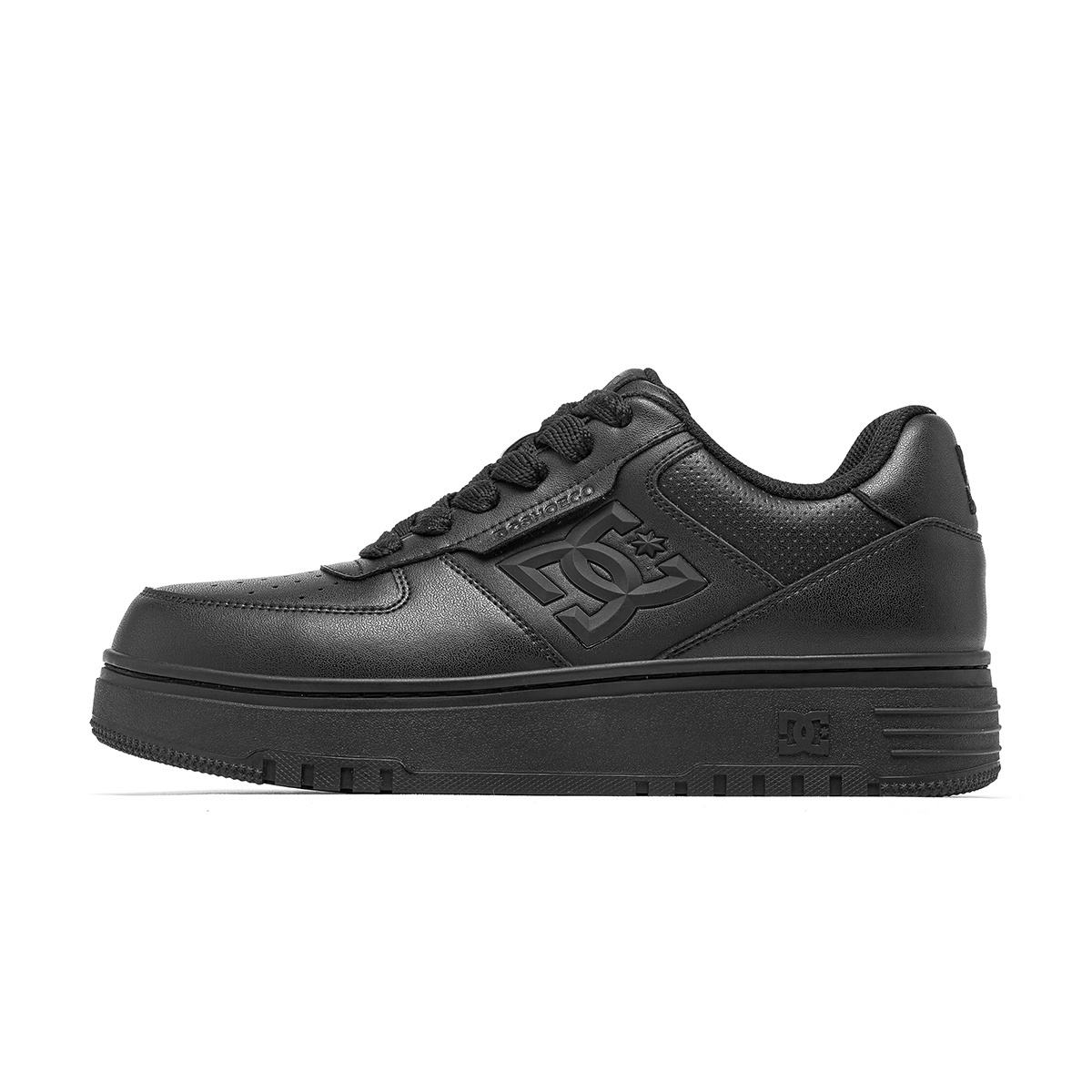 

DC Shoes Мужские лоу-топ скейтборд кроссовки черные, цвет Black