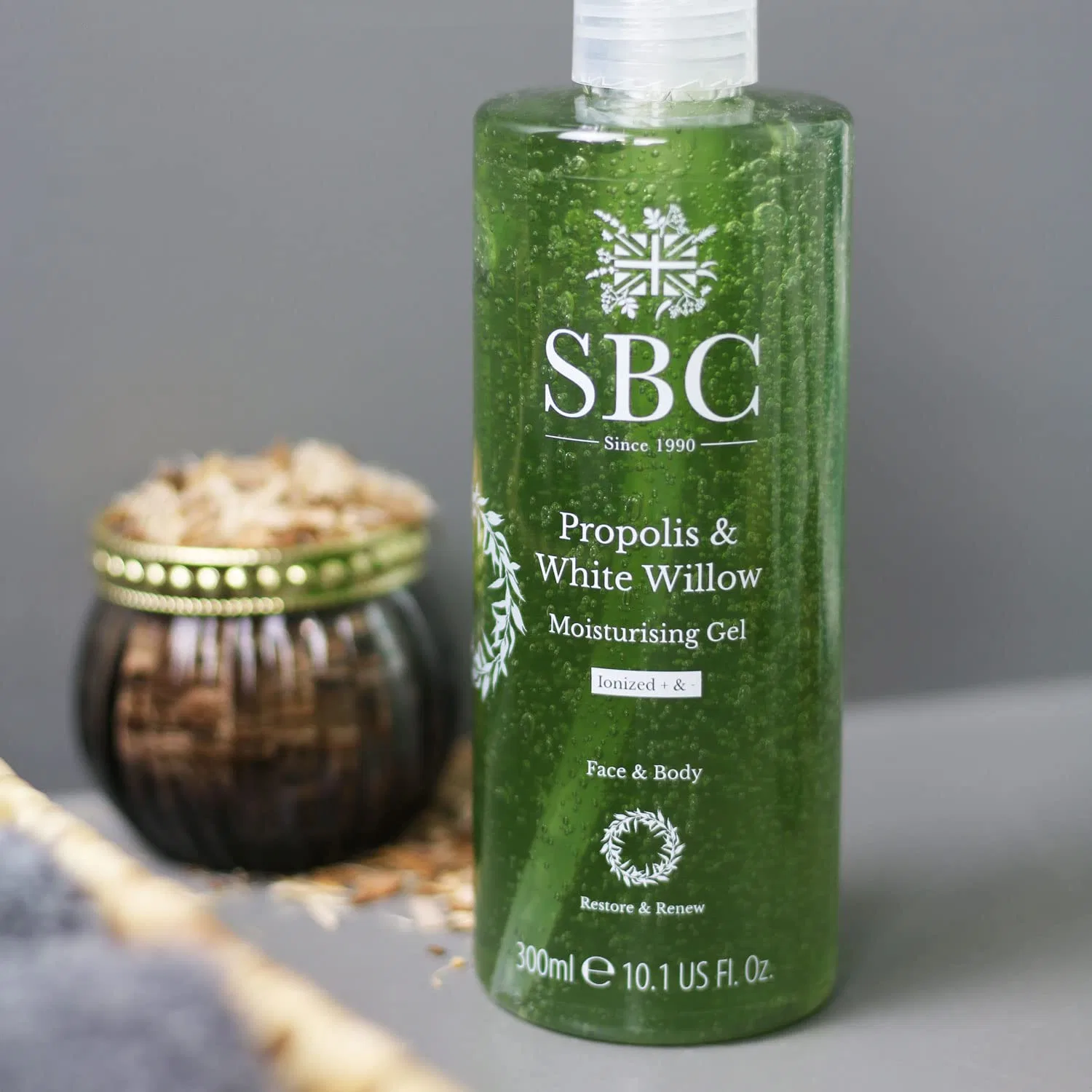 Увлажняющий гель для лица и тела SBC Skincare с прополисом и белой ивой 300 мл Sbc — фото 3