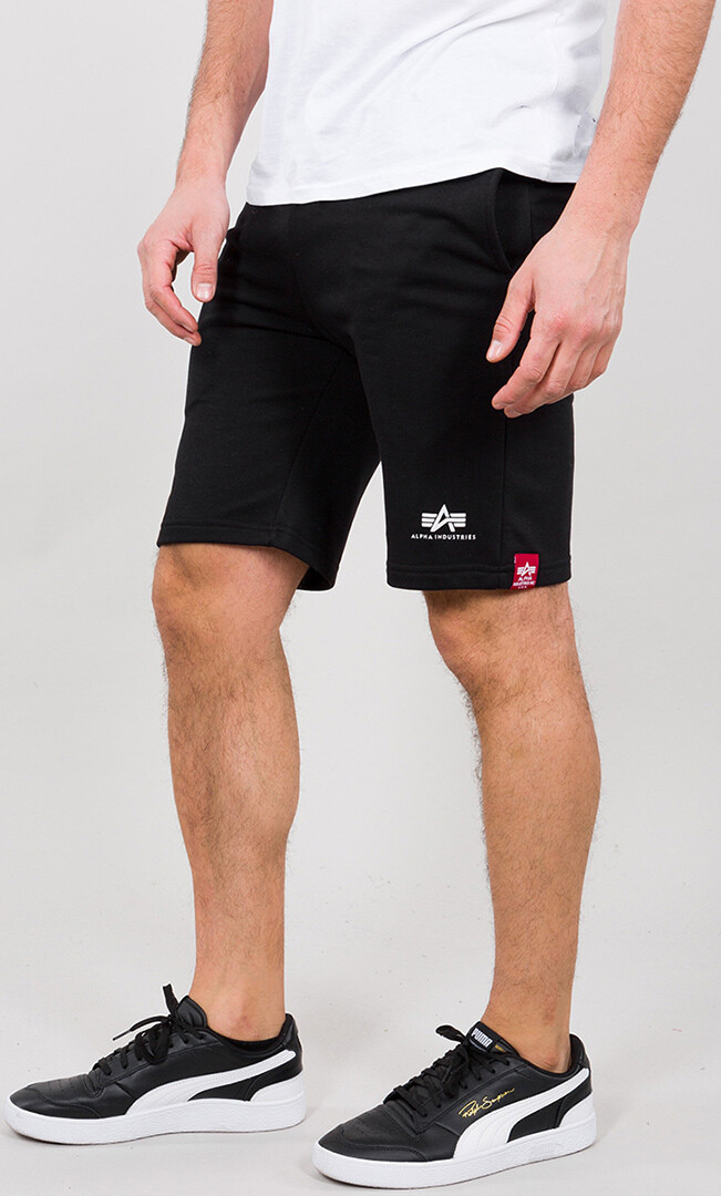 

Шорты Alpha Industries Big Letters, черные
