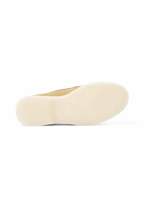 Туфли замшевые Slip-ons Scarosso Beige Suede, бежевый — фото 4
