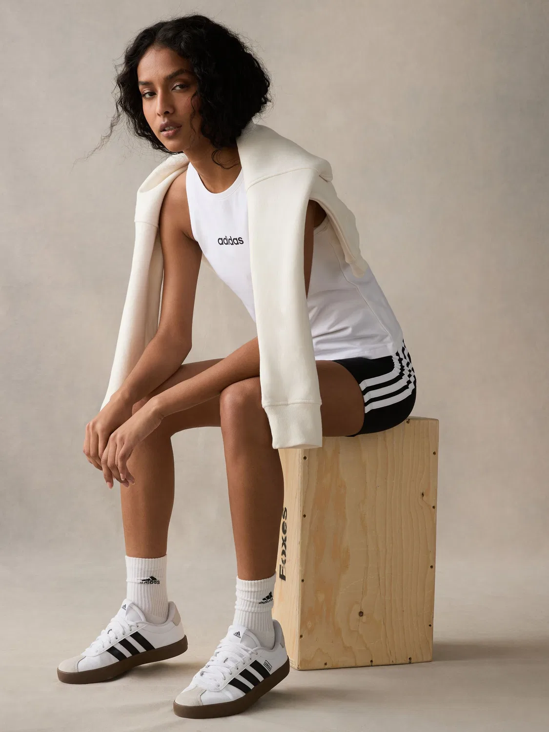 Топ женский, белый adidas — фото 3
