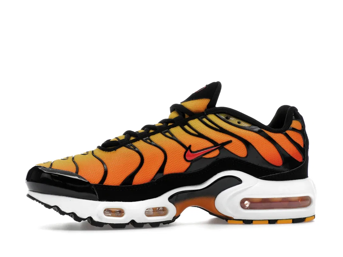 Детские кроссовки Lifestyle Nike Air Max Plus, Black/Bright Ceramic/Resin/Pimento — фото 3