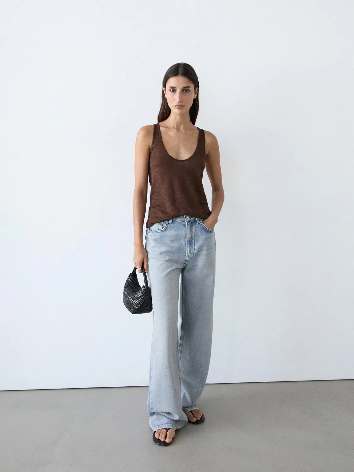 Топ на бретельках из 100% льна Massimo Dutti, шоколадный — фото 4