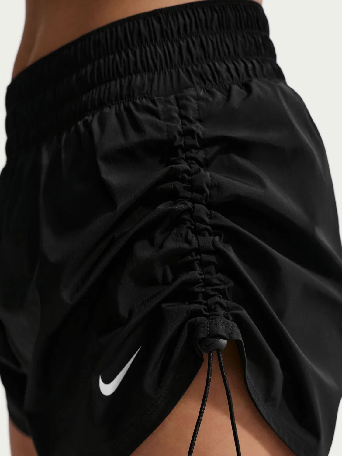 Шорты беговые Nike One Dri-FIT с высокой посадкой, Black