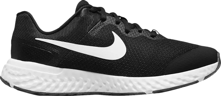 

Кроссовки Nike Revolution 6 4E Wide GS 'Black White', черный