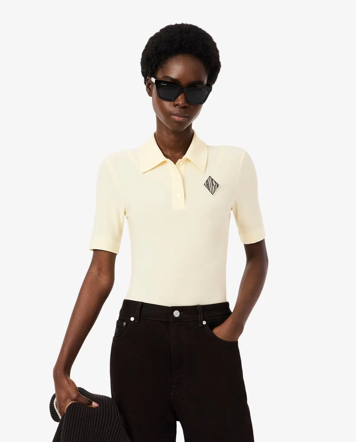 Поло Lacoste Amarillo с вышивкой, приталенного кроя, желтое