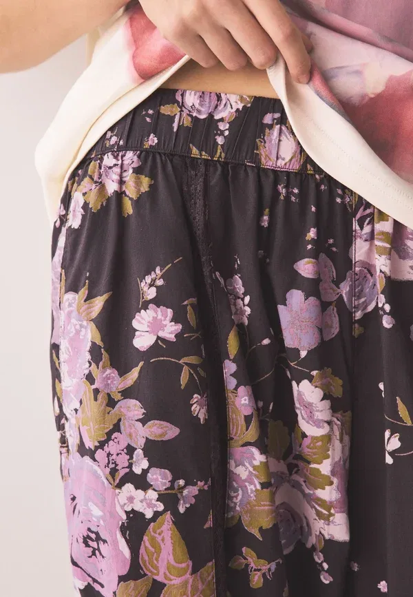 Пижамный комплект из хлопка Regular fit short sleeve set Next Purple Floral, фиолетовый — фото 2