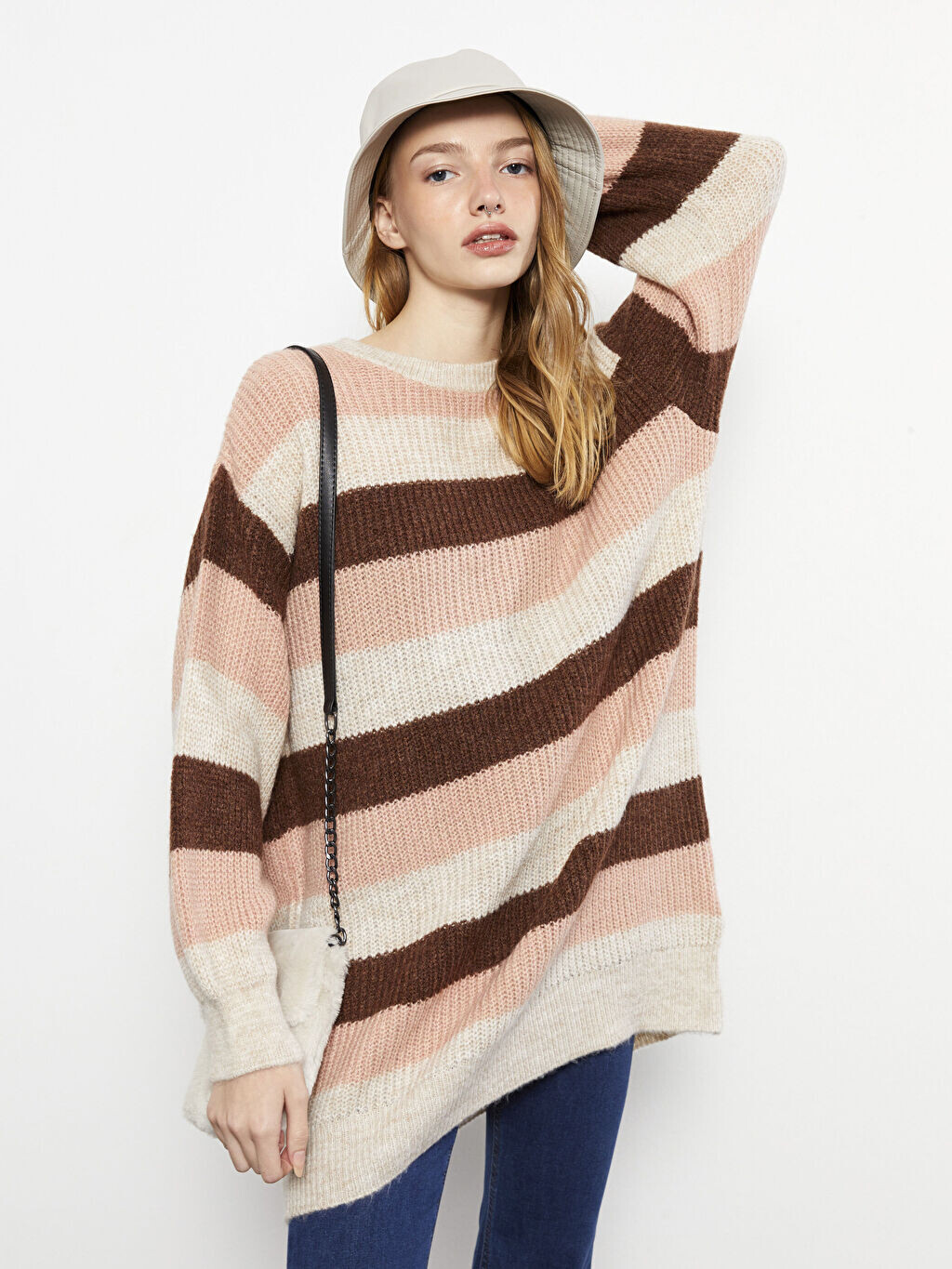 

Женская трикотажная туника с круглым вырезом и цветными блоками с длинным рукавом LCW Casual