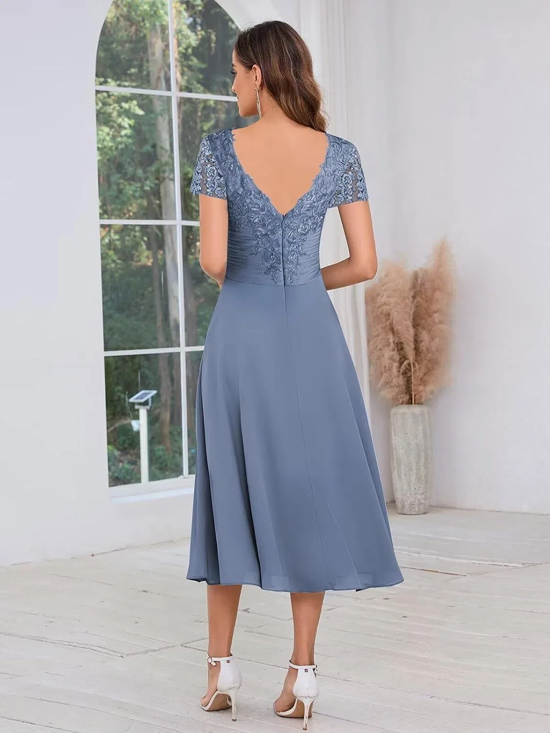 Женское платье миди с кружевными аппликациями A-line Chiffon, Taupe — фото 2
