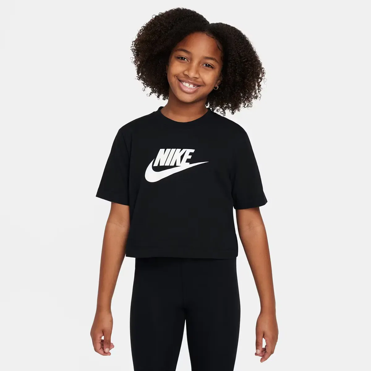Детская футболка для девочек с принтом Nike Sportswear Crop Futura Hbr Nike, Negro