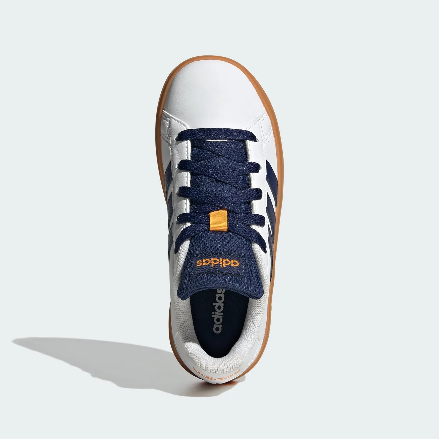 Детские кроссовки для мальчиков с полосками Grand Court Lifestyle Tennis Lace-up Adidas, Ftwr White Dark Blue Gum10 — фото 3