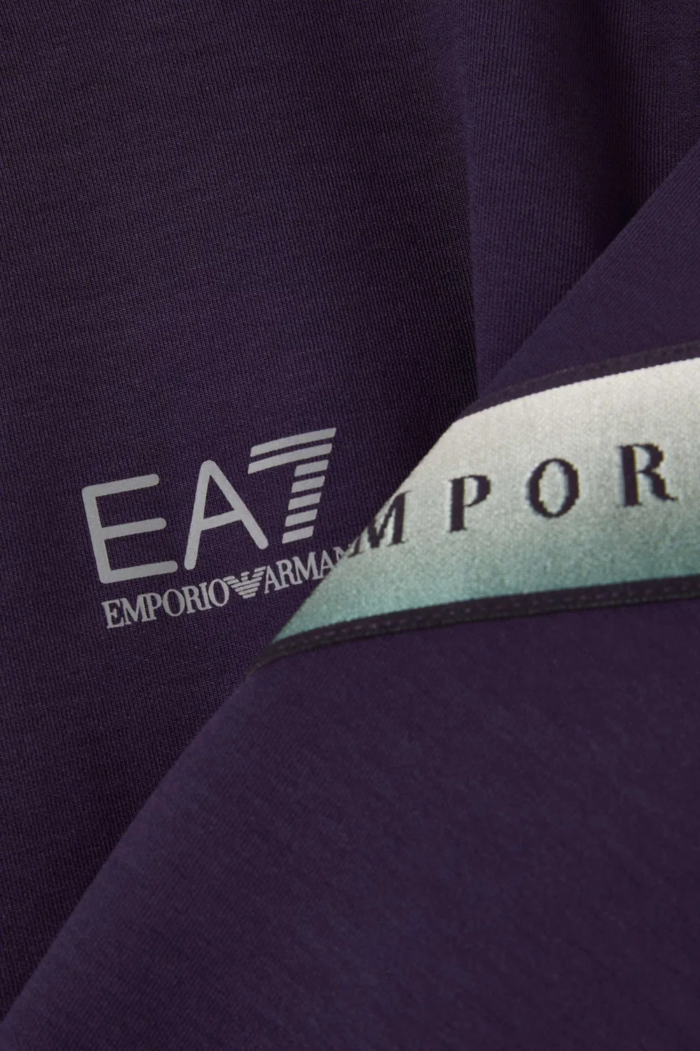 Комплект свитшот и штаны EA7 Emporio Armani, фиолетовый — фото 4