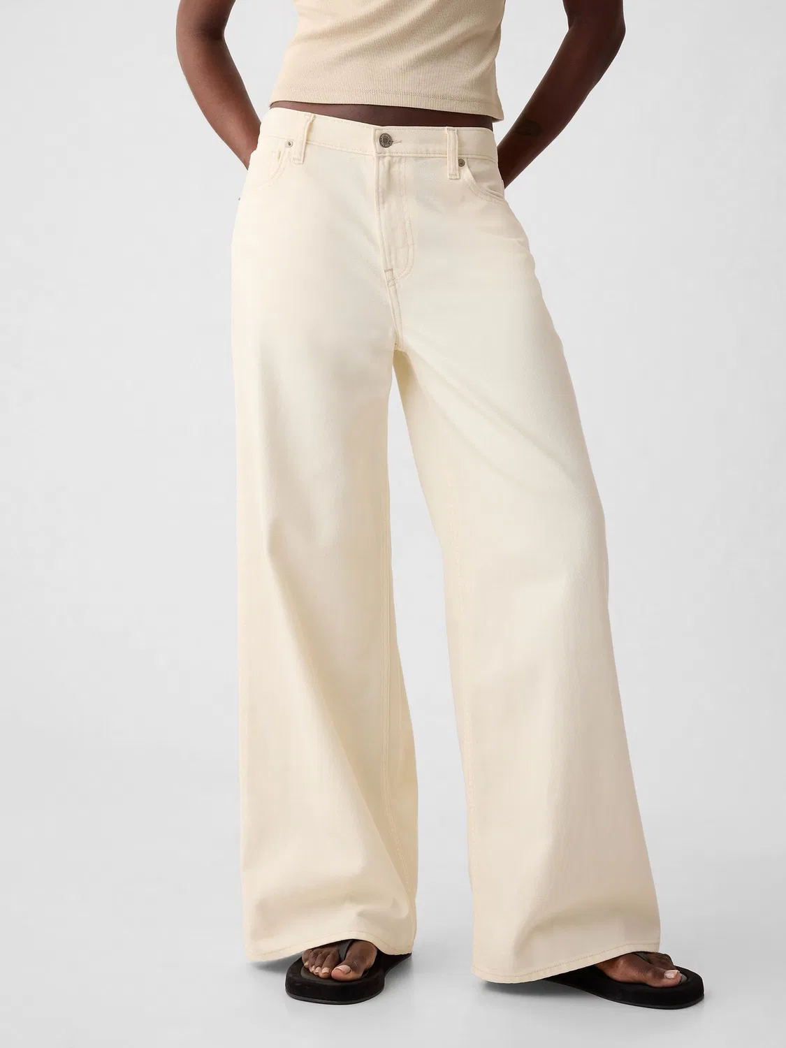 Джинсы свободного кроя Mid Rise UltraSoft Gap, кремовый