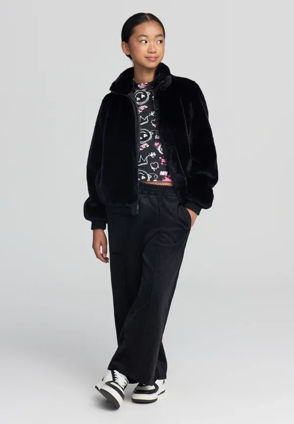 Куртка с наполнителем, свободный крой Winter jacket Terranova, черный