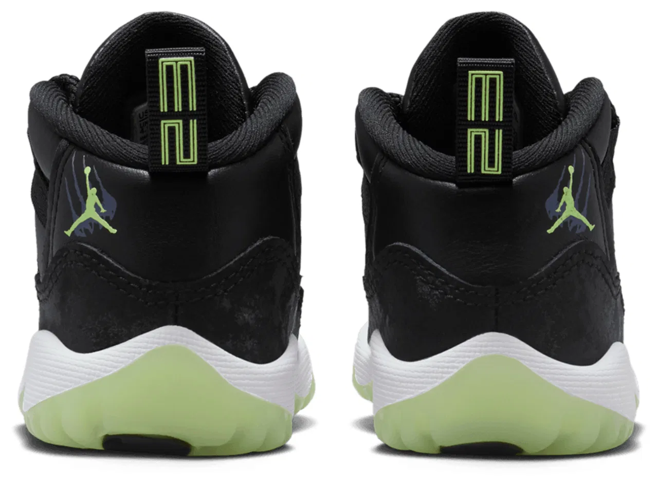 Кроссовки для мальчиков 11 Retro SS Jordan, цвет Black/Dark Raisin/Volt — фото 3