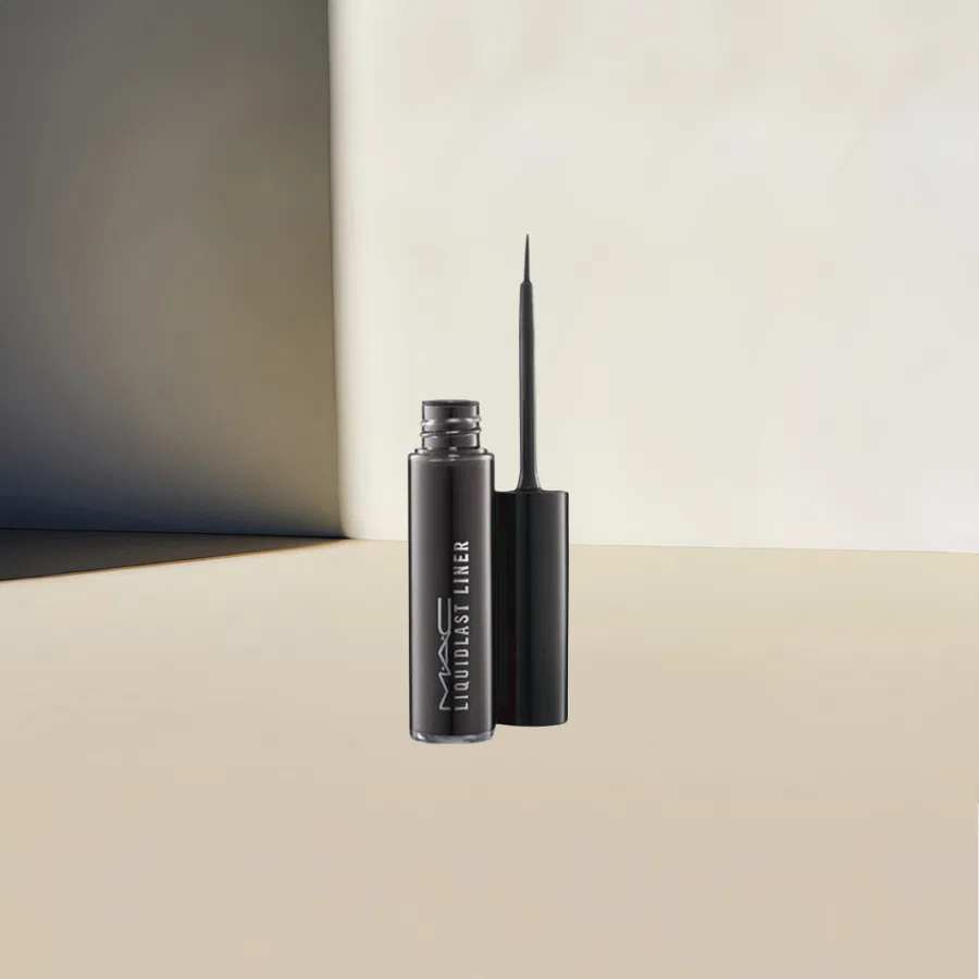 Женская подводка для глаз Point Black, MAC, Black — фото 2