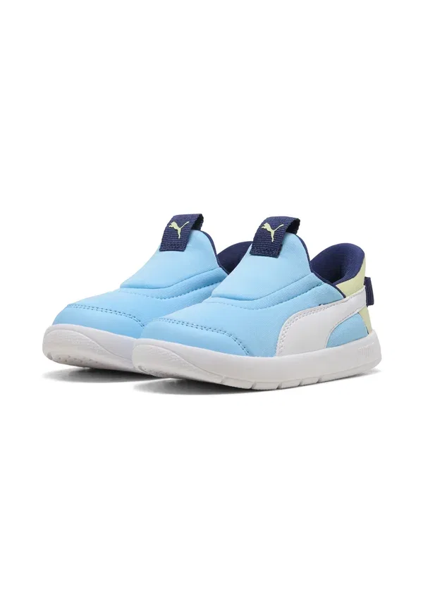 Кроссовки беговые Courtflex v3 sliptech, Puma, Vibrant Blue, White, Apple Spritz, белый — фото 2