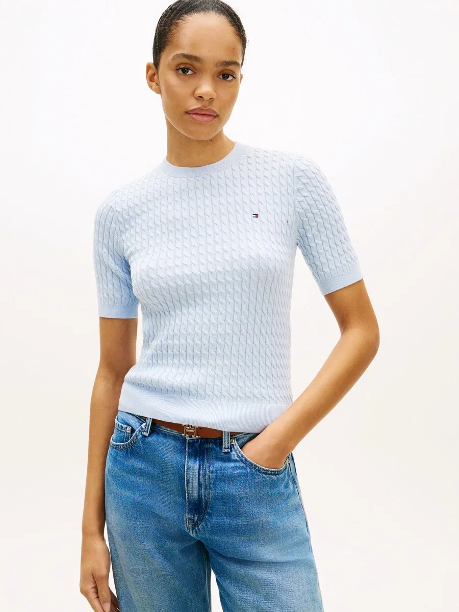 Свитер TOMMY HILFIGER с коротким рукавом и узором «косичка», светло-голубой — фото 2