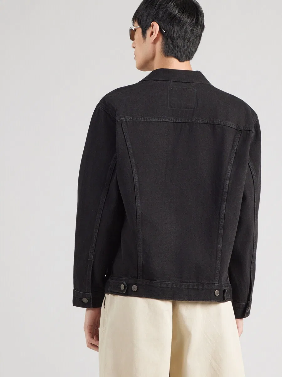 Куртка LEVI'S Between-Season 'Trucker' из черного денима — фото 4