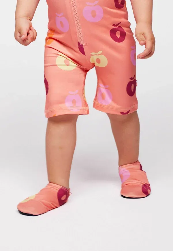 Носки с яблоками Uv50 badesko med æbler - kojines Smafolk Warm Blush