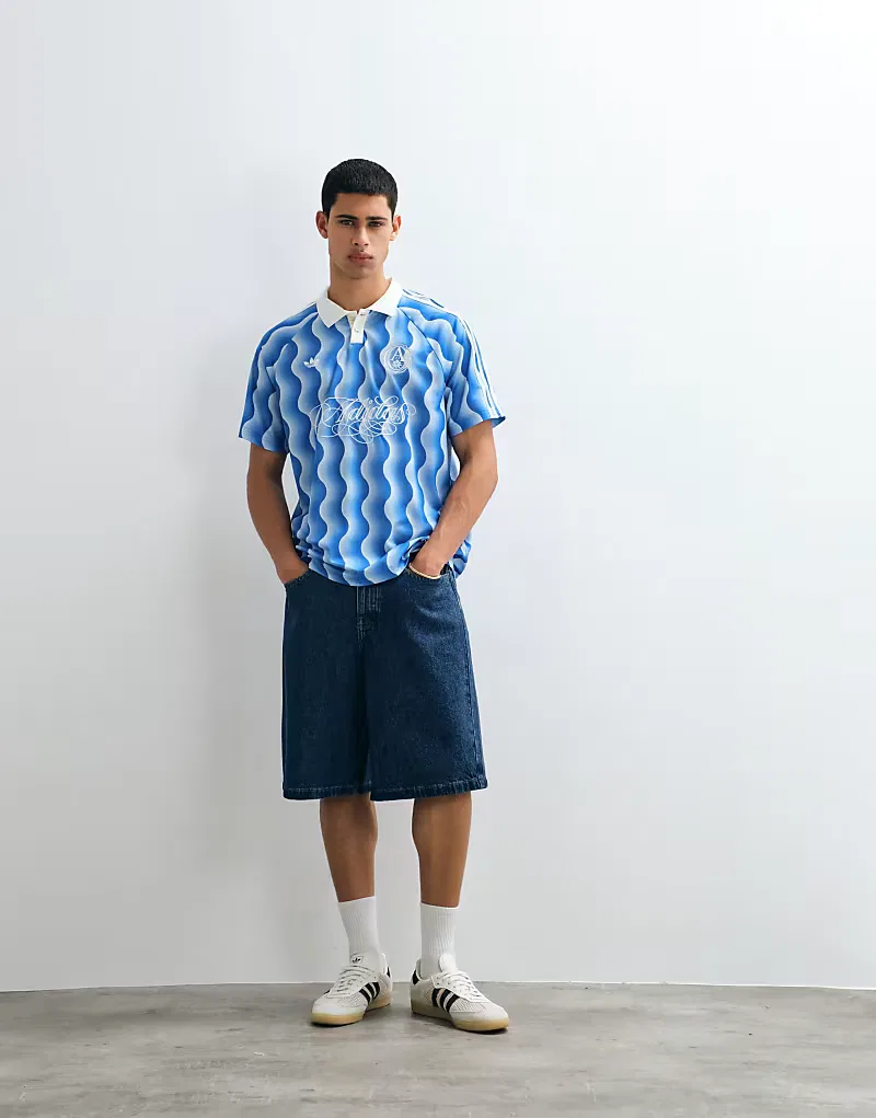 Летняя футболка Adidas Originals с логотипом, выполненным синим шрифтом — фото 4