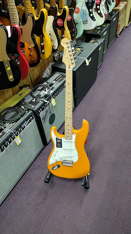 

Fender Player Stratocaster Левша Player Stratocaster Left-Handed