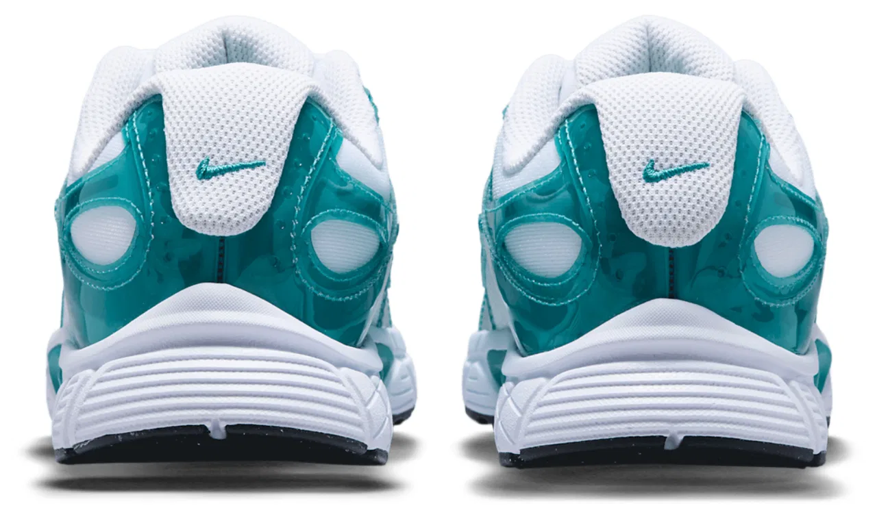 Детские кроссовки для мальчиков с пеноматериалом V5 RNR SE Tech Nike, White Energy Football Blue — фото 3