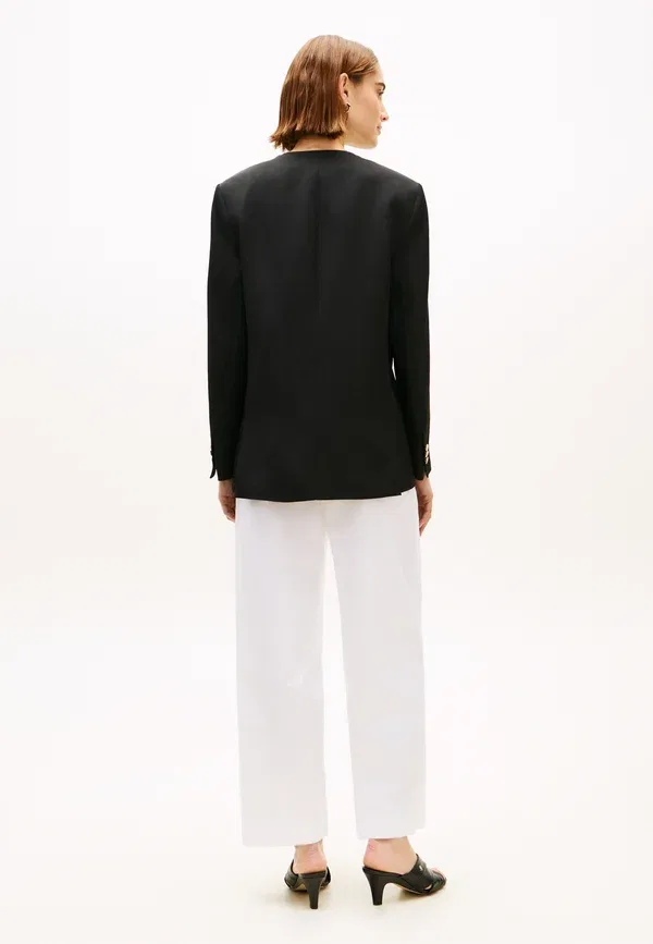 Блейзер из льняной смеси Gold-tone button relaxed linen blend blazer Tommy Hilfiger, черный — фото 3