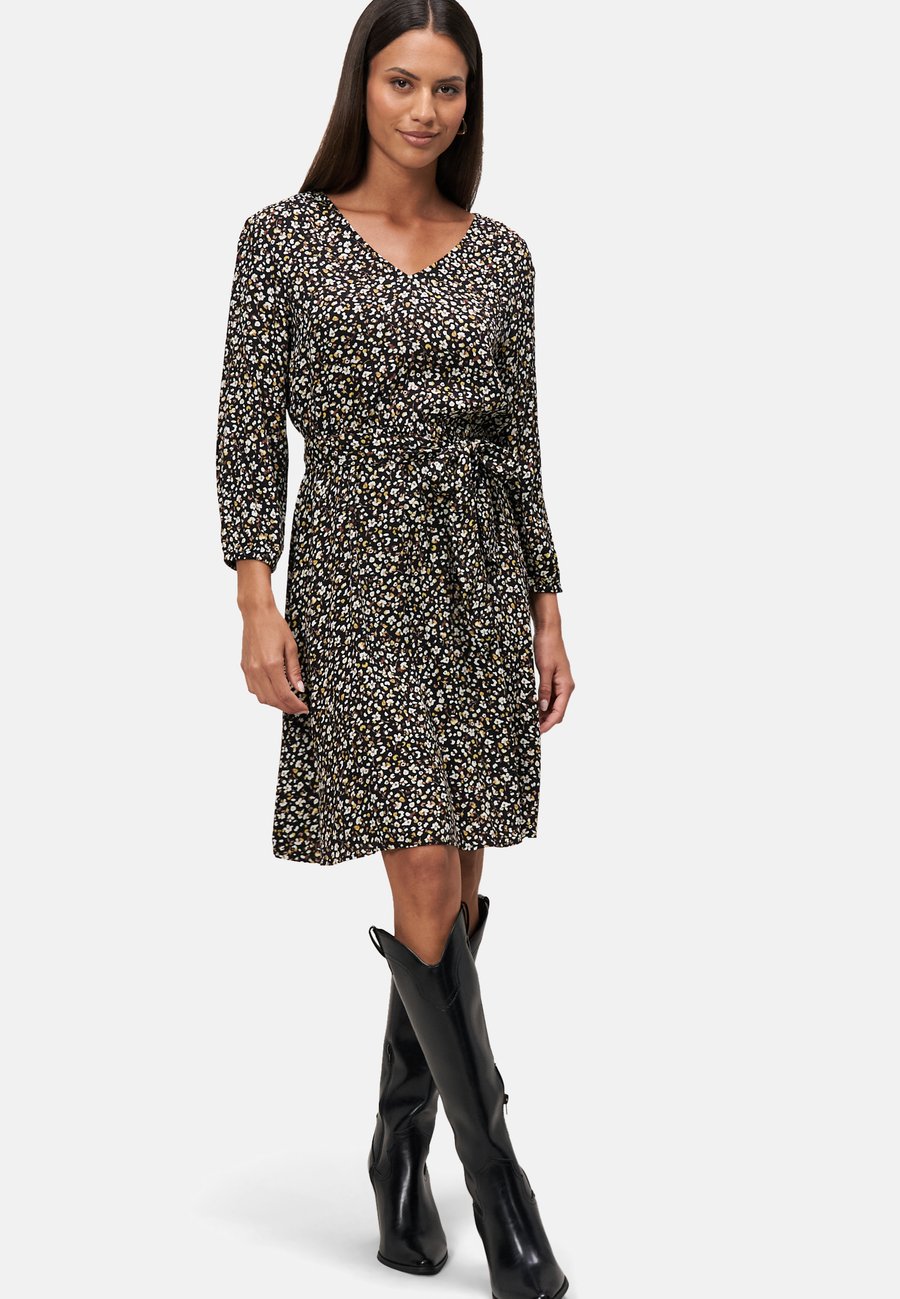 

Платье zero MINI MIT BLUMEN, Blackcream/Black