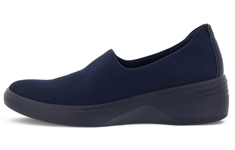 Туфли женские Soft 7 Mary Jane Low-top Blue Ecco