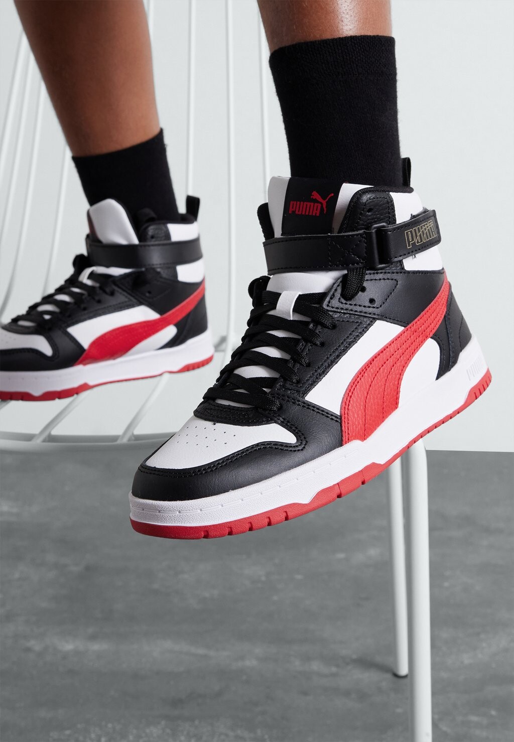 

Высокие кроссовки Game Jr Unisex Puma, цвет white/for all time red/black/gold