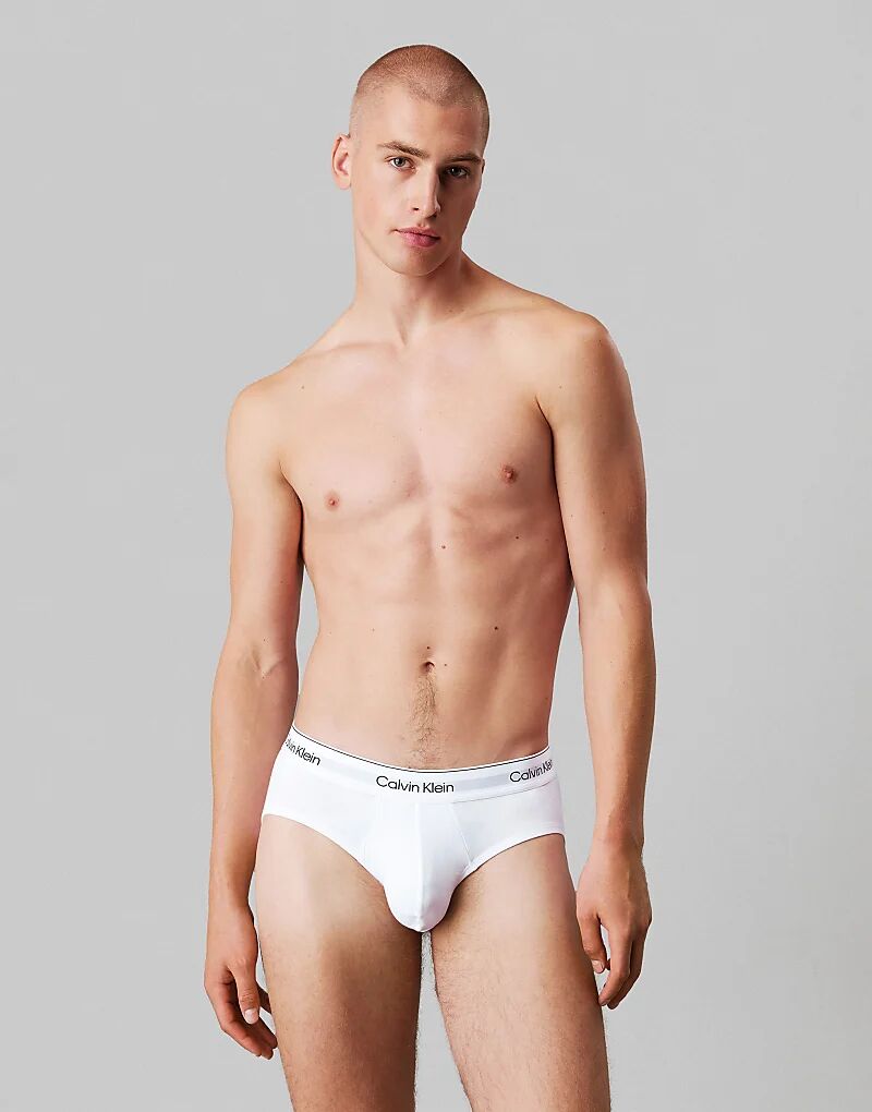 Комплект из 3 трусов-брифов Calvin Klein Icon Cotton Stretch белого цвета — фото 2