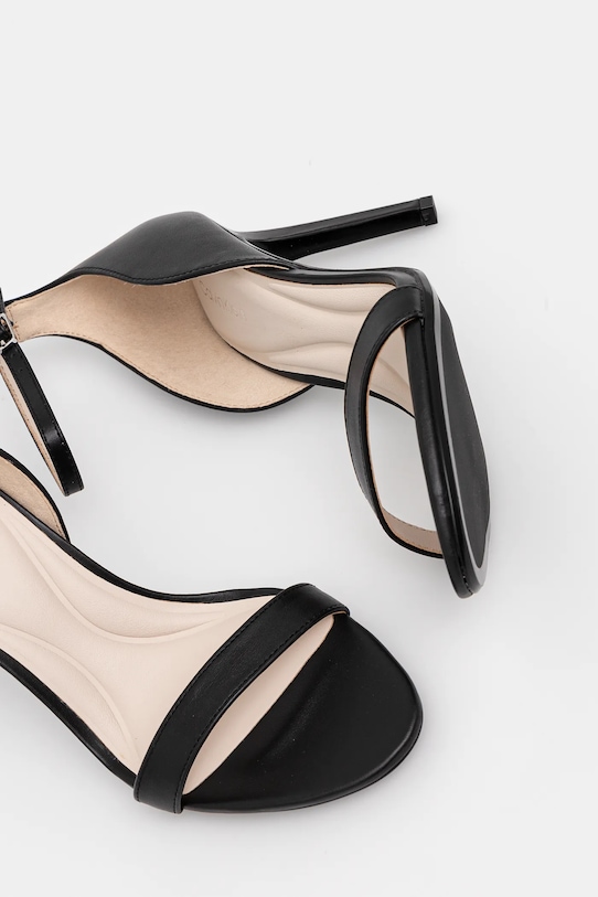 Сандалии на каблуке HEEL SANDAL 90 - кожа Calvin Klein, черный — фото 4