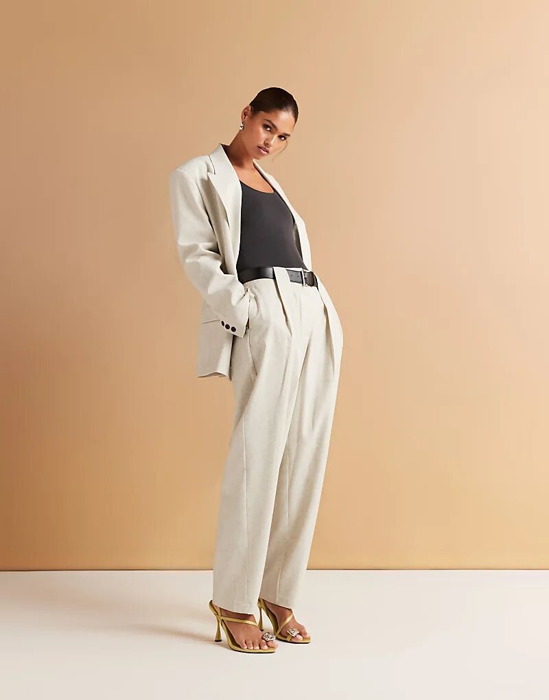 

Брюки-бочонки ASOS DESIGN кремового цвета с текстурированной поверхностью и поясом