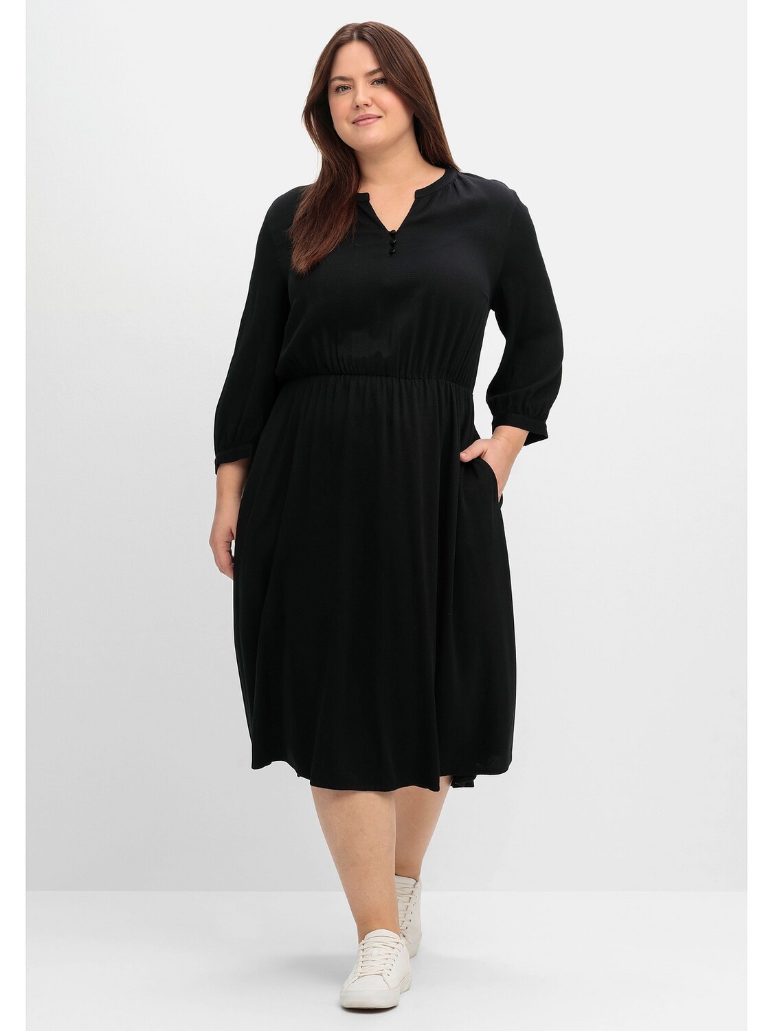 

Платье sheego Tailliertes, черный