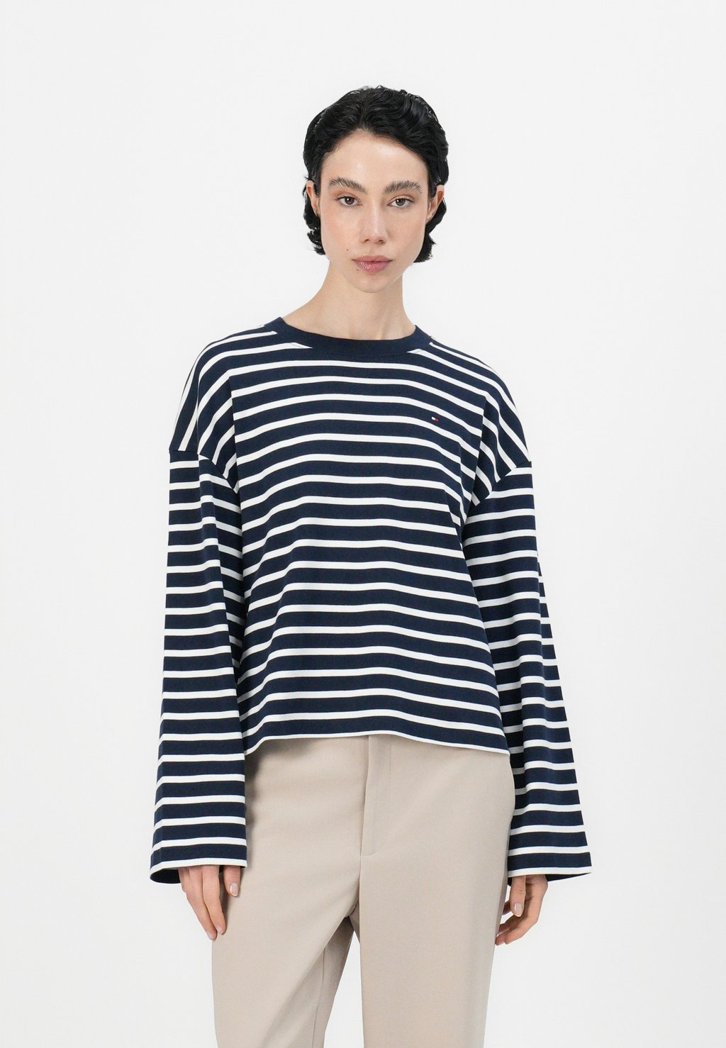 

Топ с длинными рукавами CODY Tommy Hilfiger, светло-голубой