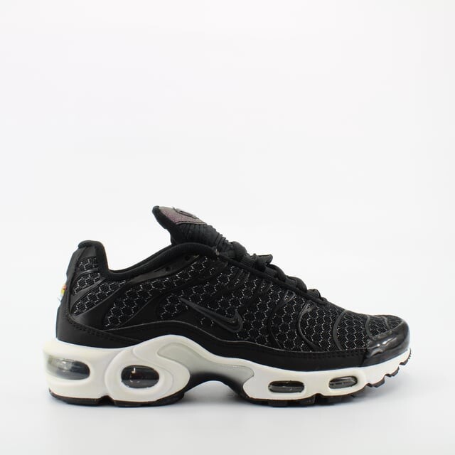 Текстильные женские кроссовки со шнуровкой Air max plus back cq6360 001 Nike, черный