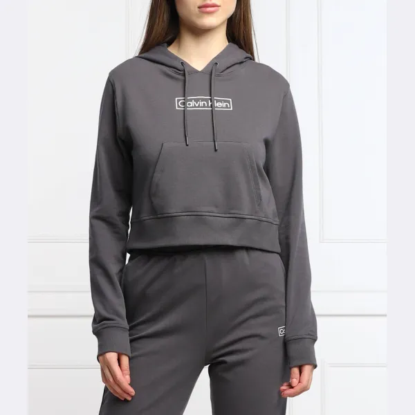 

Укороченная толстовка Calvin Klein, черный