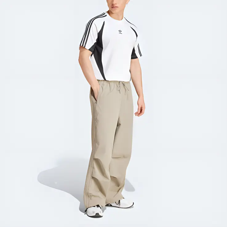 Архив Футболка с вышитым трилистником Adidas, белый/черный — фото 4