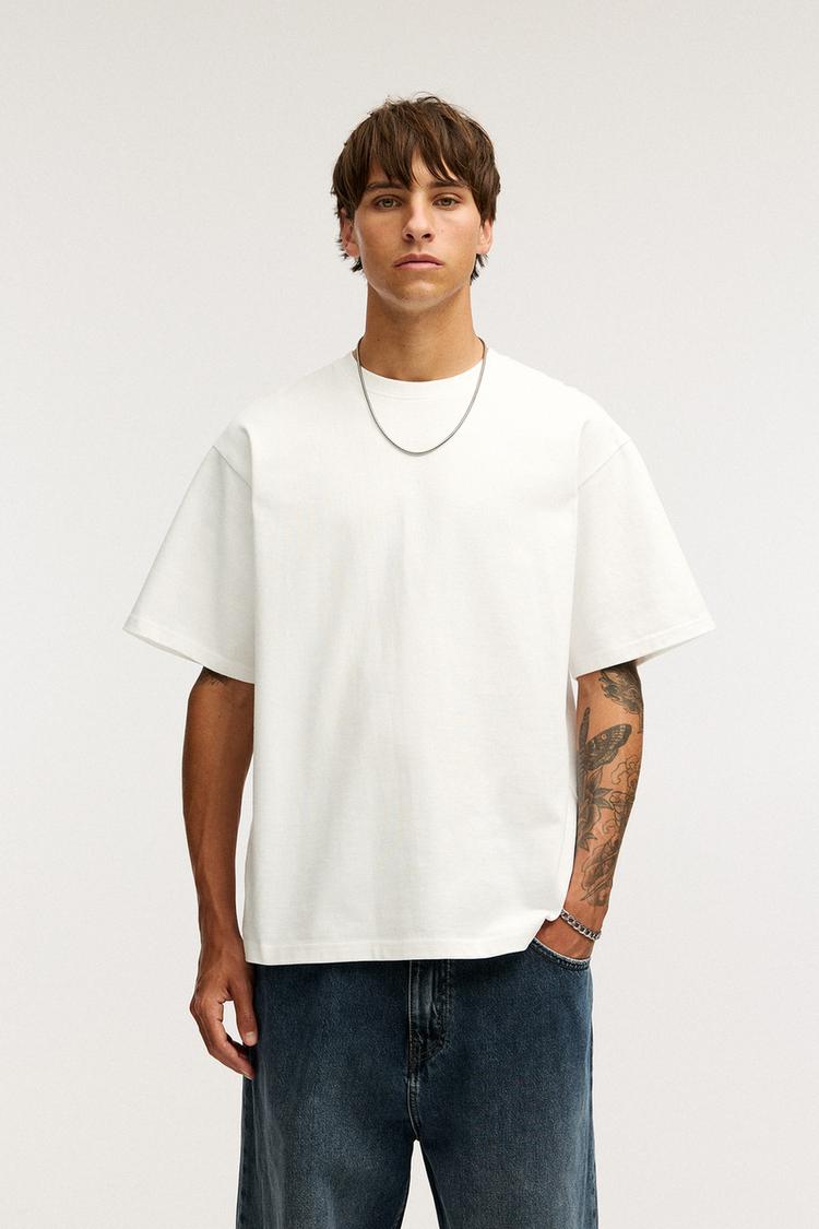 

Футболка с коротким рукавом из плотной ткани Pull And Bear, белый