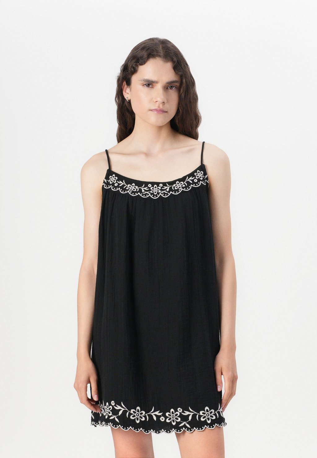 

Повседневное платье MINI SWING DRESS GAP, черный